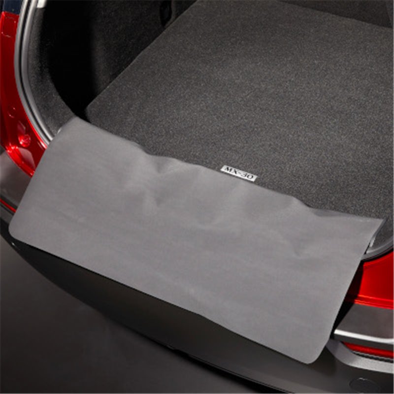 Tapis de coffre avec protection repliable de pare-chocs Tapis de coffre avec protection repliable de pare-chocs