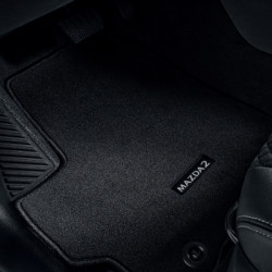 Tapis de sol « Luxe » pour Mazda 2 hybrid | Accessoires Mazda